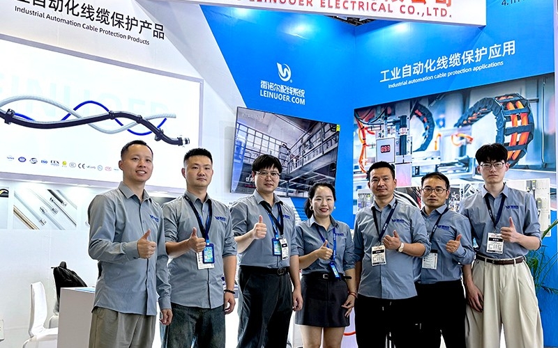 浙江雷諾爾電氣參展工博會圓滿成功，工業(yè)線纜連接保護(hù)方案收獲關(guān)注與認(rèn)可